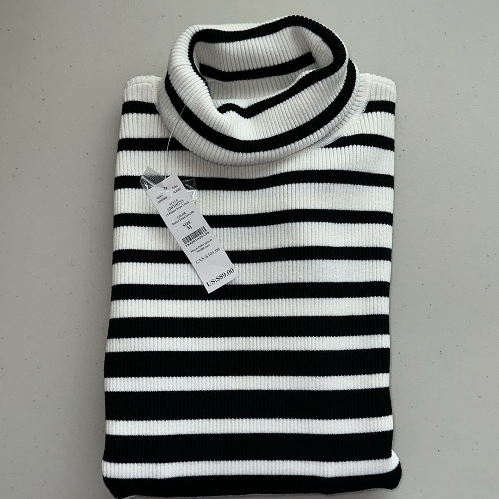 NWT White House Black Market Black and White Striped Long Sleeve Sweater Size M. - Picture 13 of 13